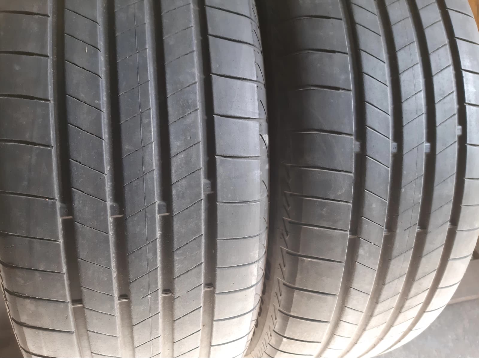 Вживані шини з Європи Bridgestone Turanza Eco  . .  . 235/50 R 20