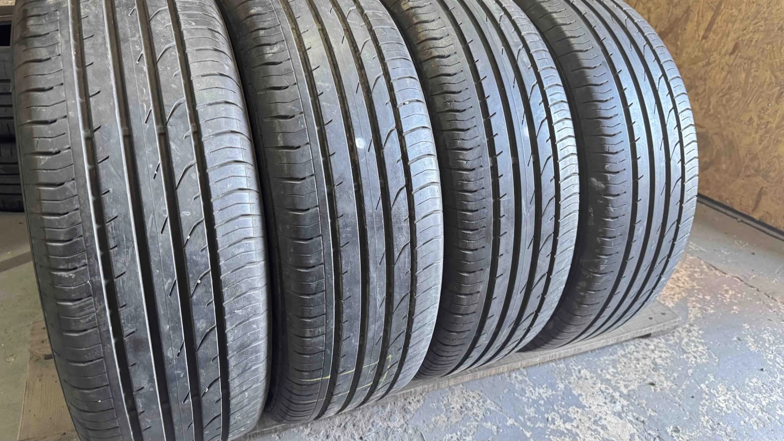 Вживані шини з Європи Continental Conti Premium Contact 2  .  . 215/55 R 18