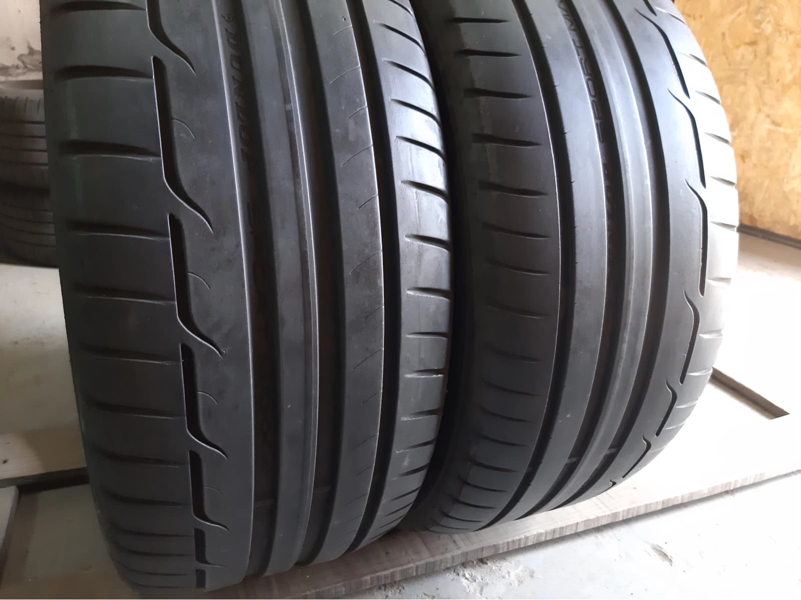 Вживані шини з Європи Dunlop Sport Maxx RT    245/40 R 18