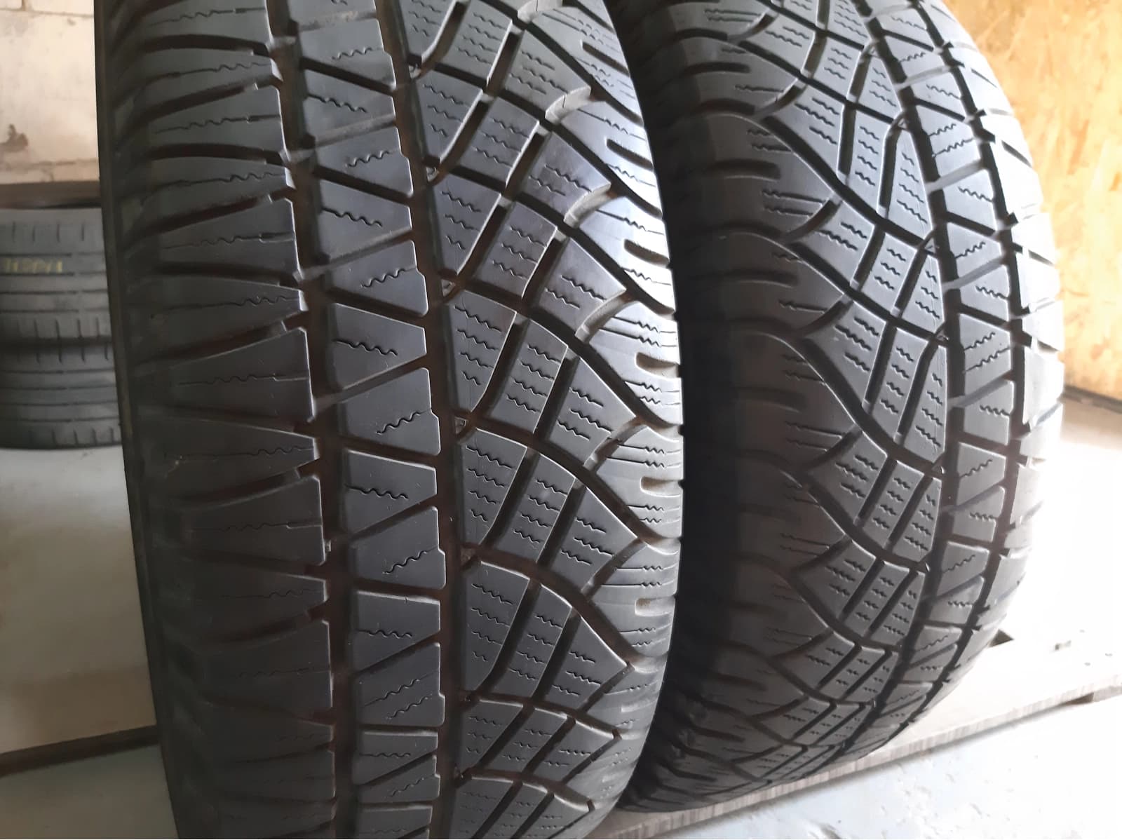 Вживані шини з Європи Michelin Latitude Cross 265/60 R 18