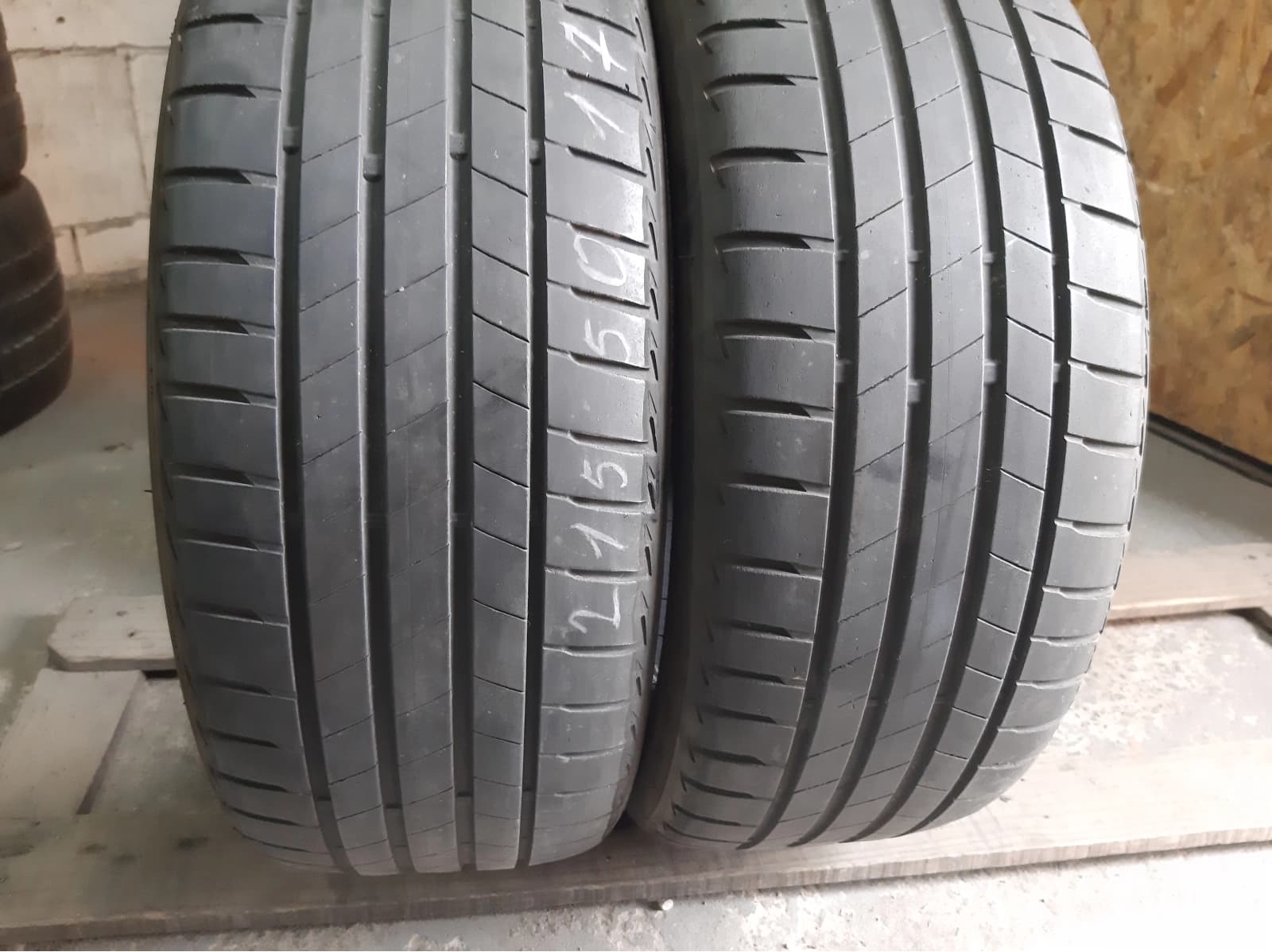 Вживані шини з Європи Bridgestone Turanza T005   215/50 R 17
