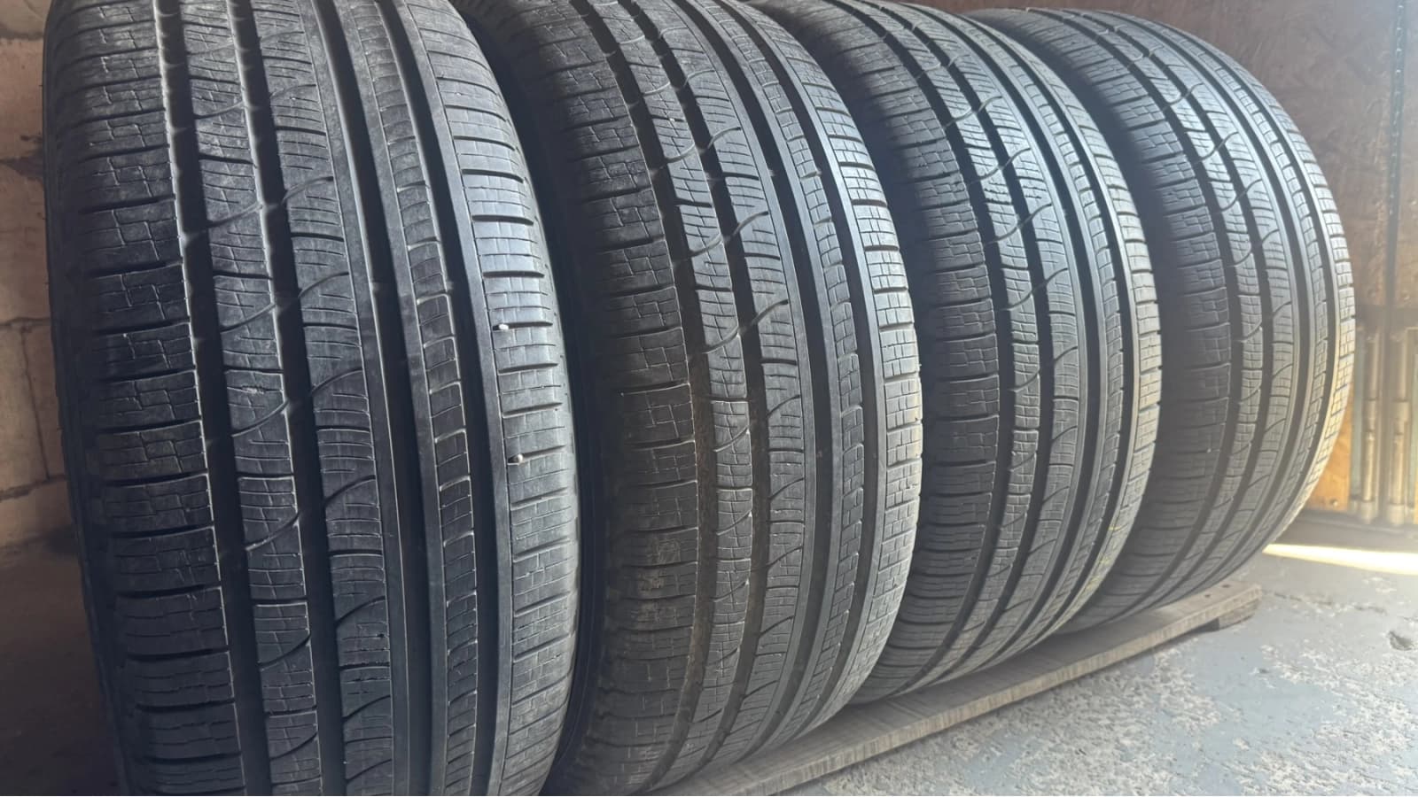 Вживані шини з Європи Pirelli Scorpion Verde All Season 255/55 R 18