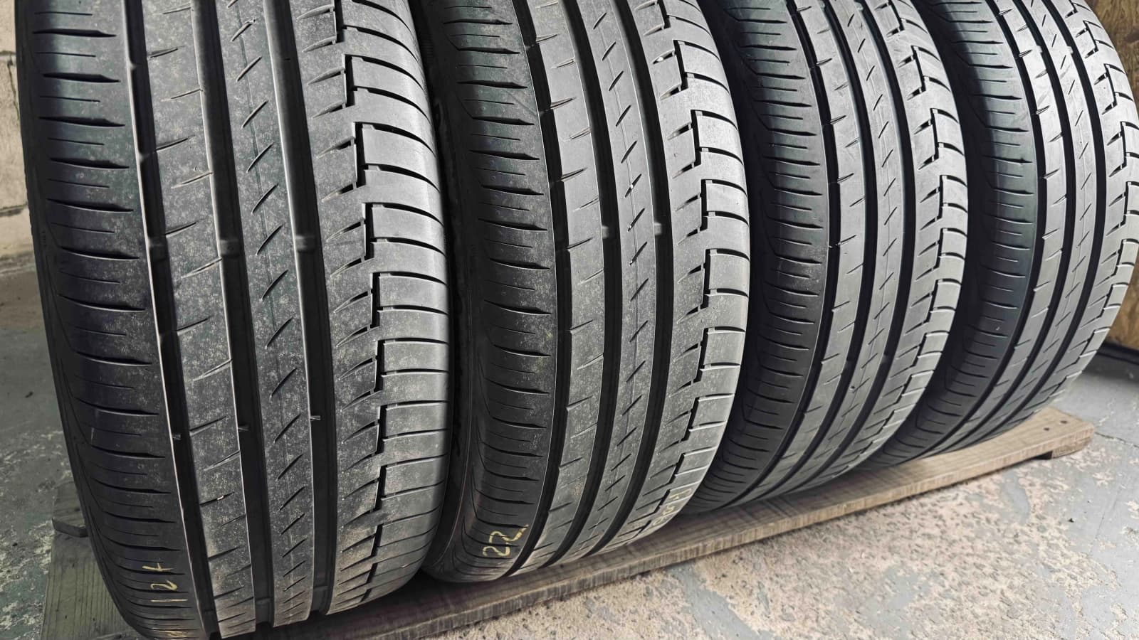 Вживані шини з Європи Continental Premium Contact 6     235/45 R 18
