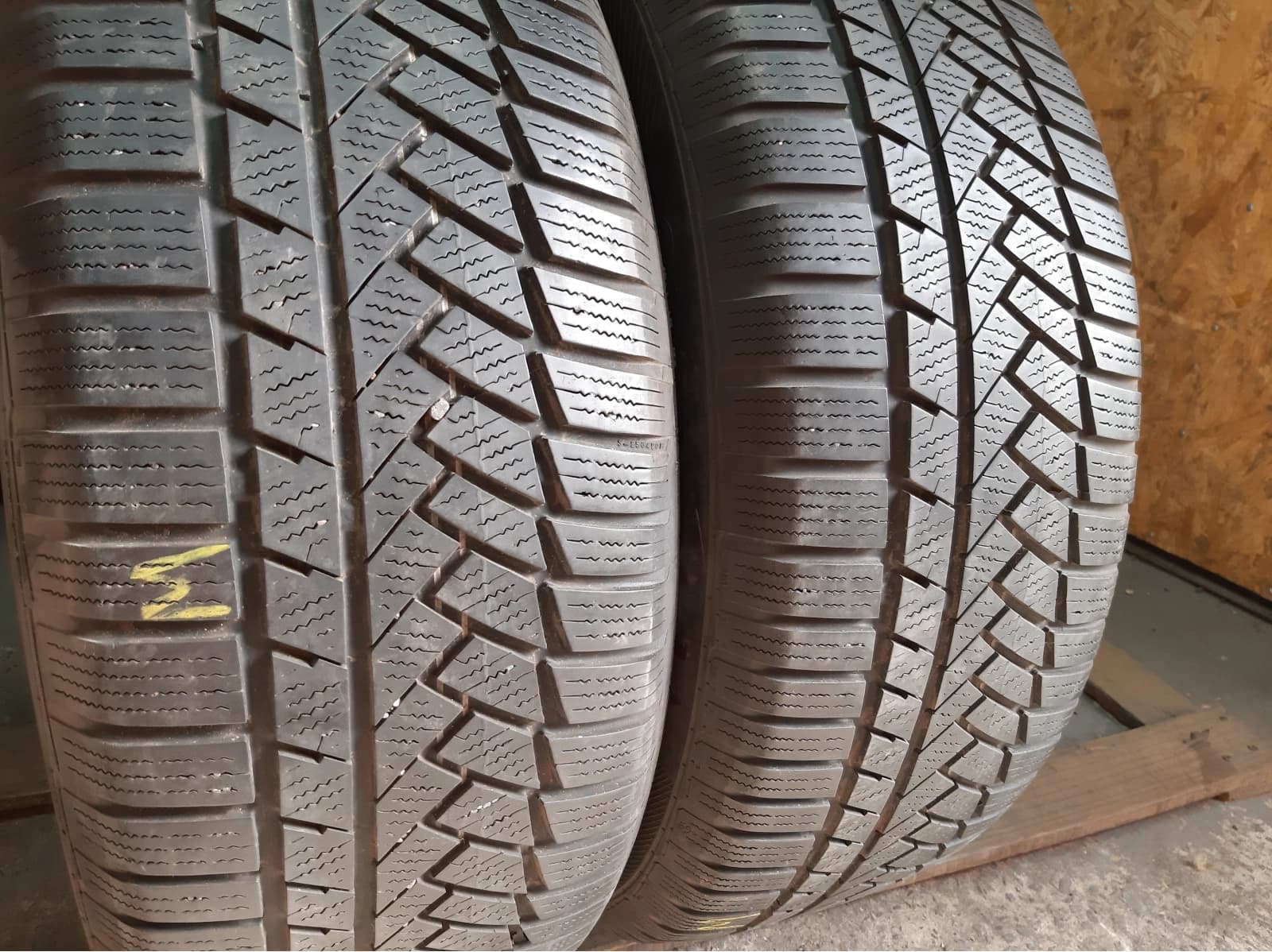 Вживані шини з Європи Continental Winter Contact TS 850P  .     255/60 R 18