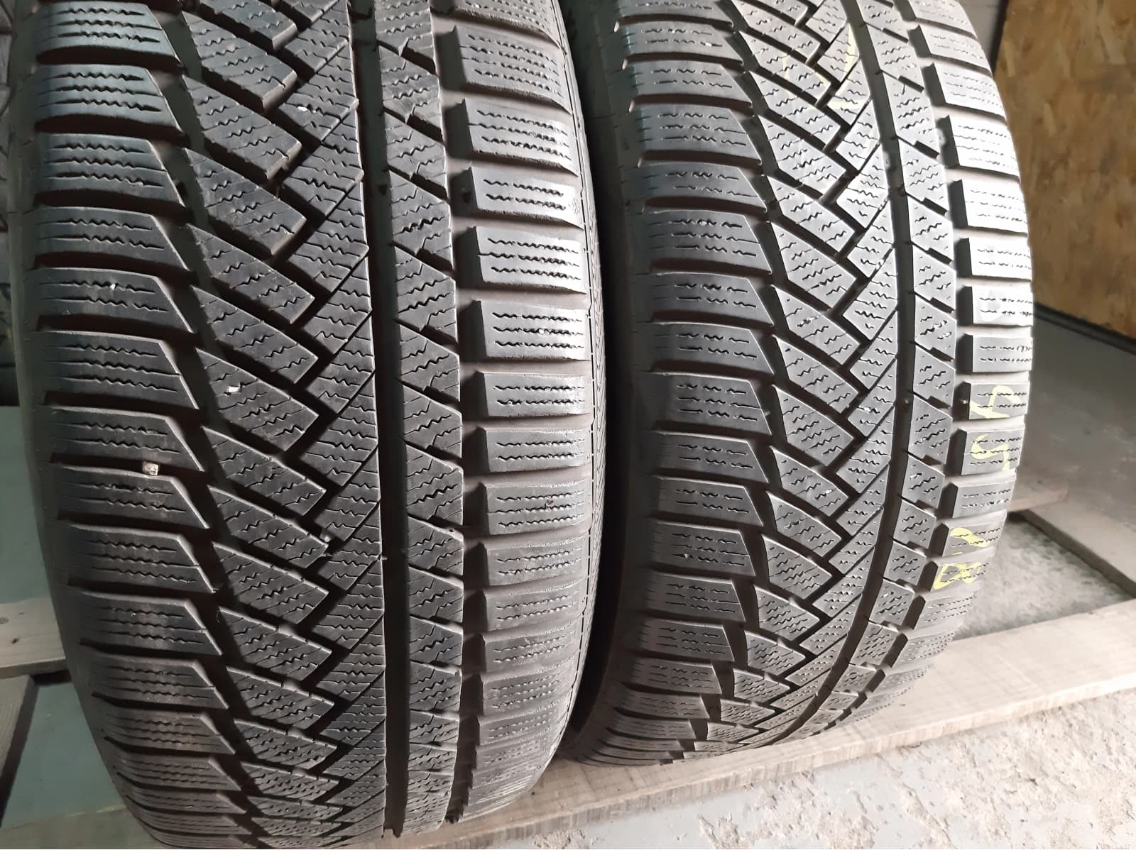 Вживані шини з Європи Continental WinterContact TS 830P.     . 235/45 R 18