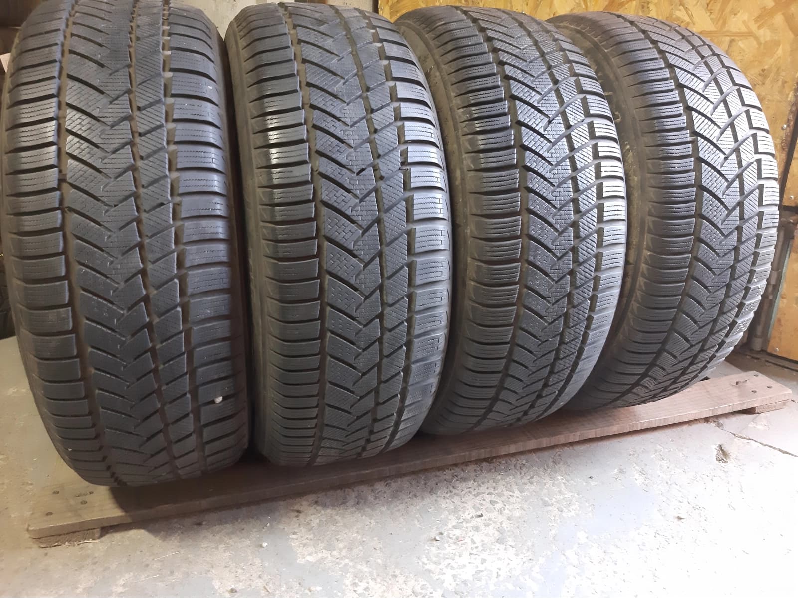 Вживані шини з Європи Wanli Winter-Max A1 235/60 R 16