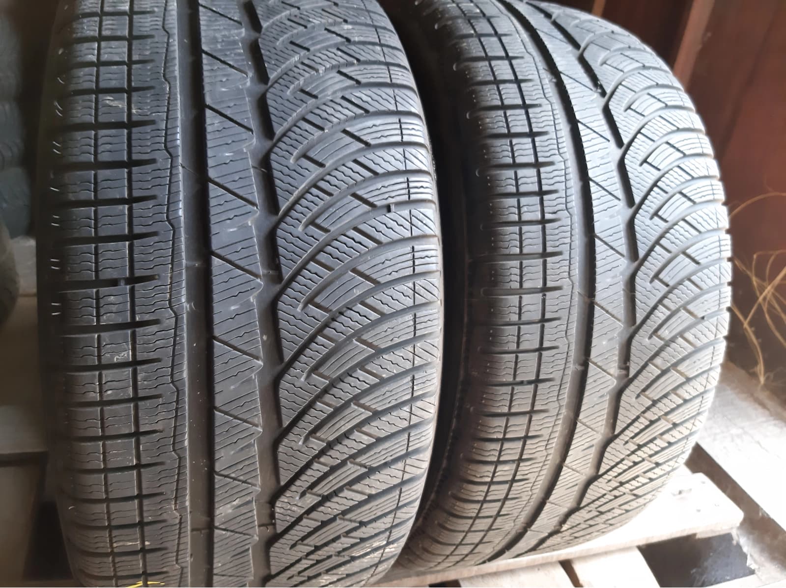 Вживані шини з Європи Michelin Pilot Alpin PA 4   265/40 R 18