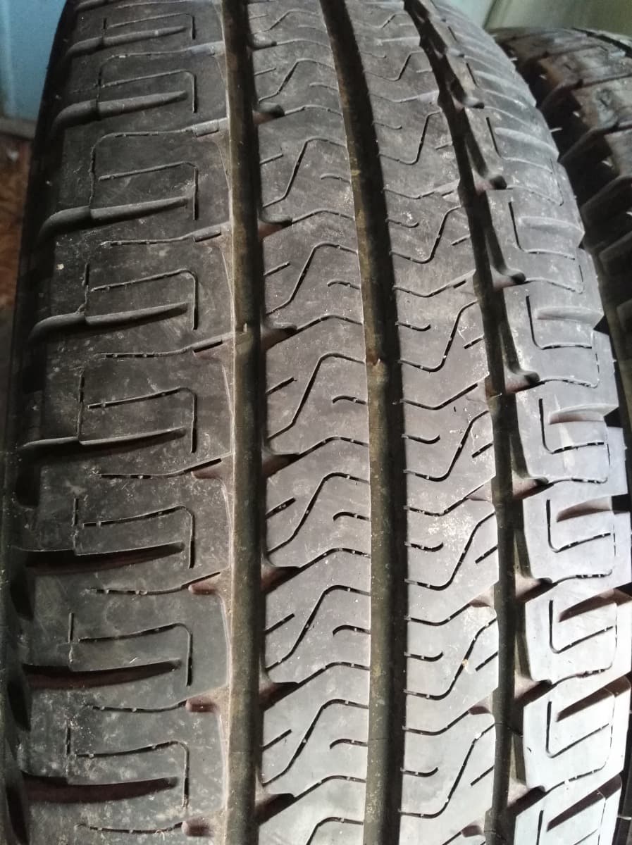 Вживані шини Michelin Agilis Campimg 215/75 R 16C