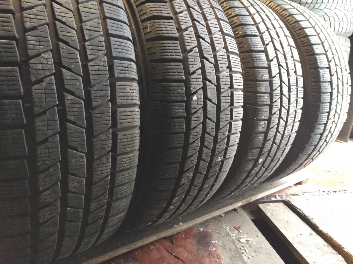 Придбати вживані шини Pirelli Scorpion Ice Snow 255/55 R 19