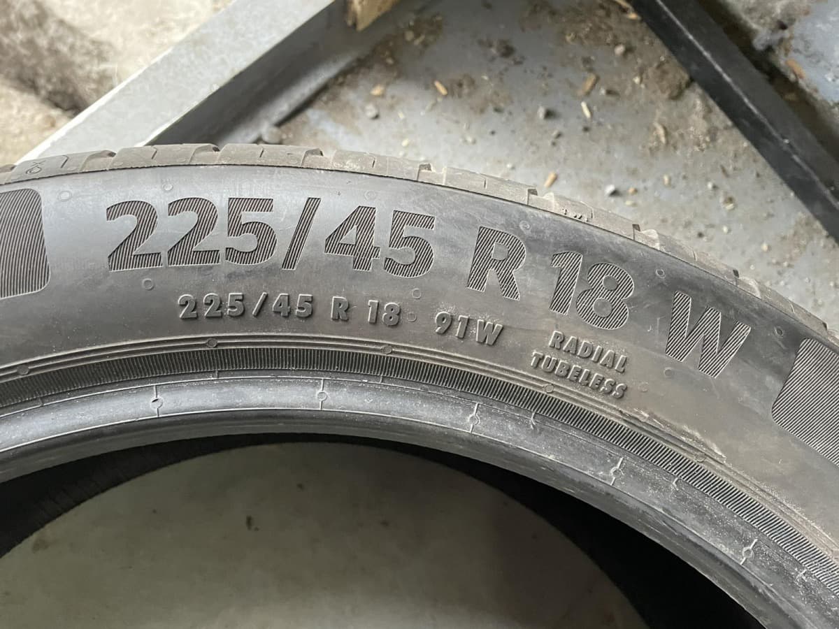 Вживані шини Continental EcoContact 6 225/45 R 18