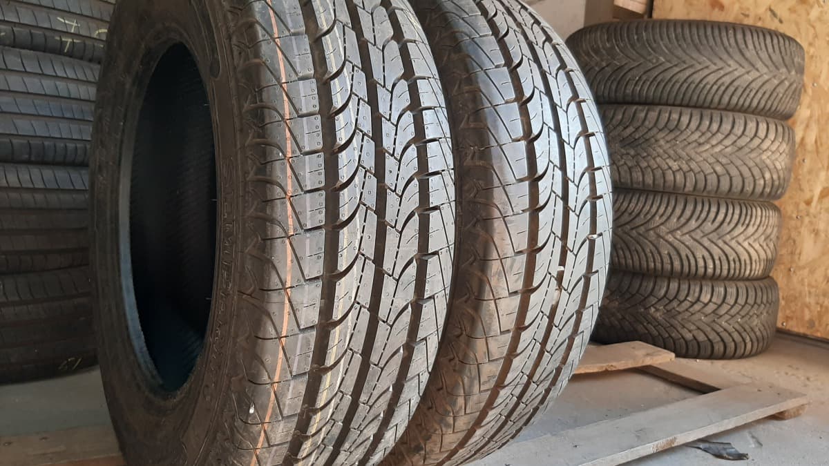 Вживані шини Semperit Van-Life 195/70 R 15C
