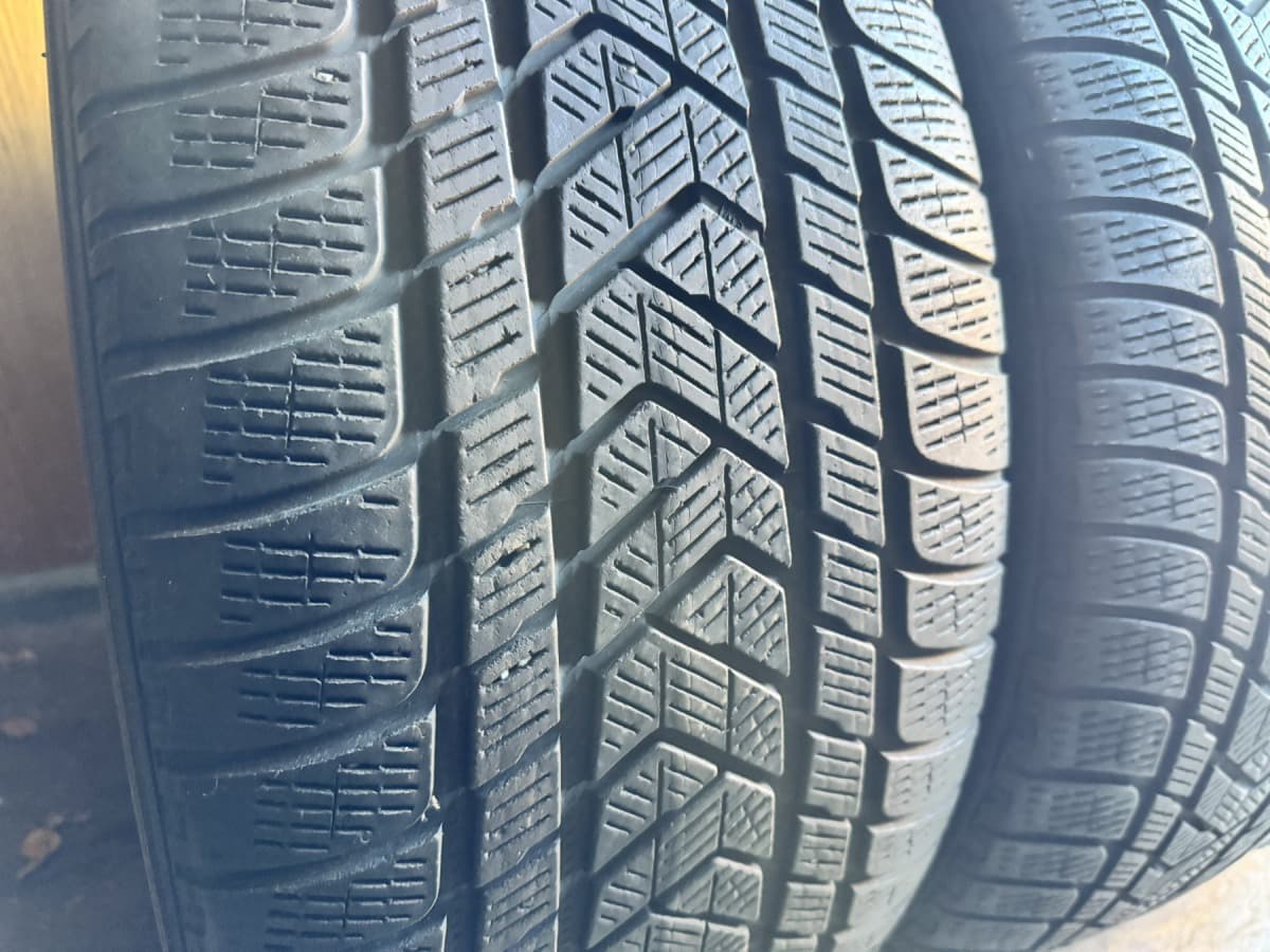 Вживані шини Pirelli Scorpion Winter 275/50 R 20