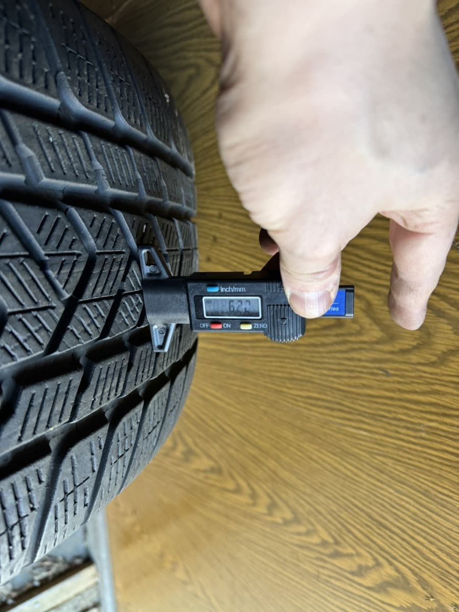 Вживані шини Pirelli Scorpion Winter 275/50 R 20