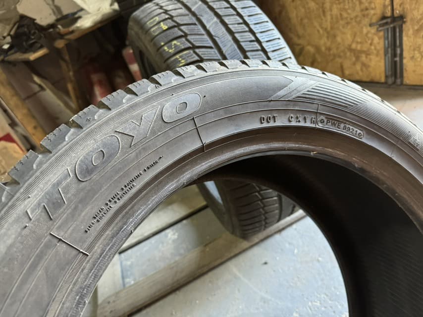 Вживані шини Toyo SnowProx S954 Suv 285/45 R 20