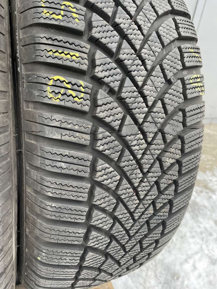 Вживані шини Bridgestone Blizzak LM005… 215/55 R 17