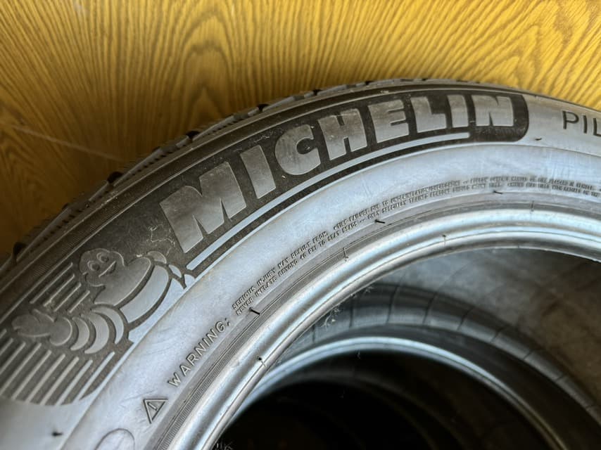 Вживані шини Michelin PilotAlpin5Suv 275/50 R 20