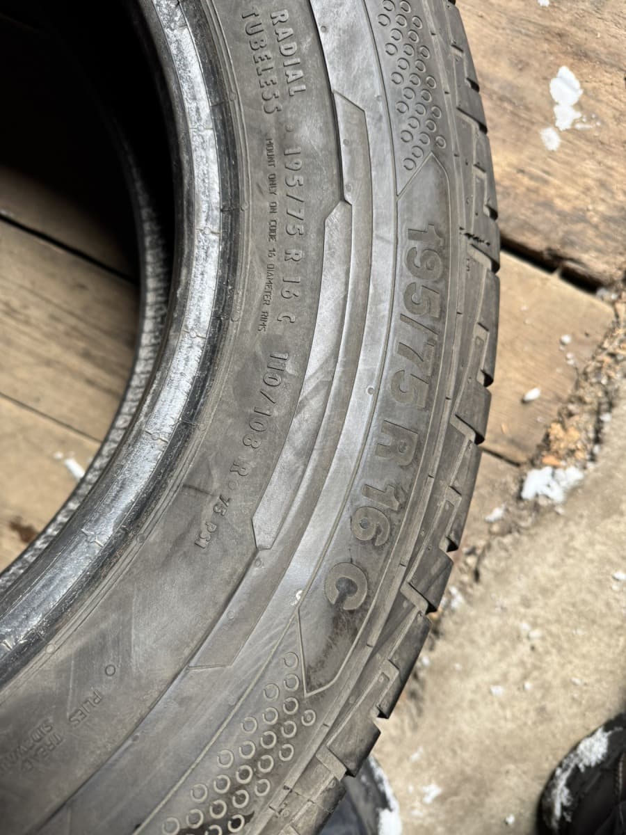 Вживані шини Continental ContiVanContact 100 195/75 R 16C
