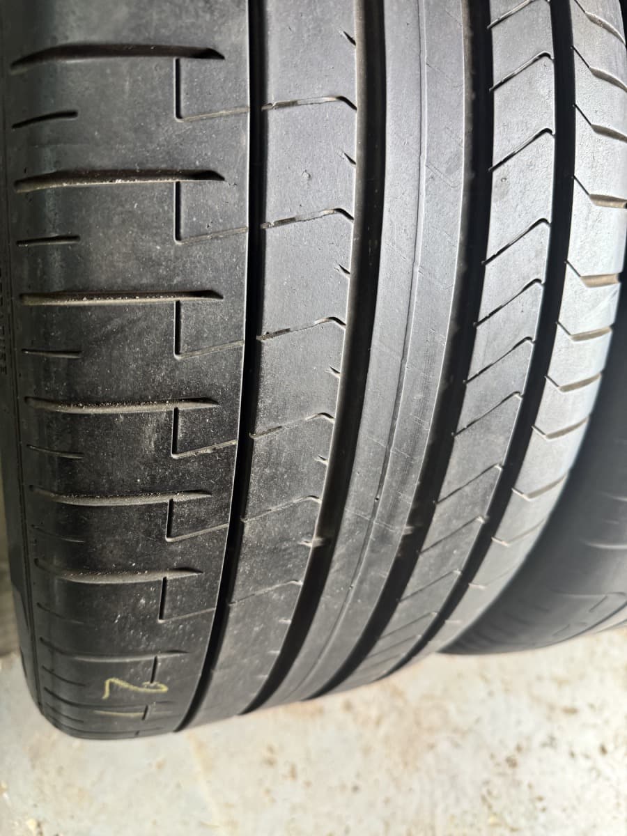 Вживані шини Pirelli PzeroTm 275/40 R 20