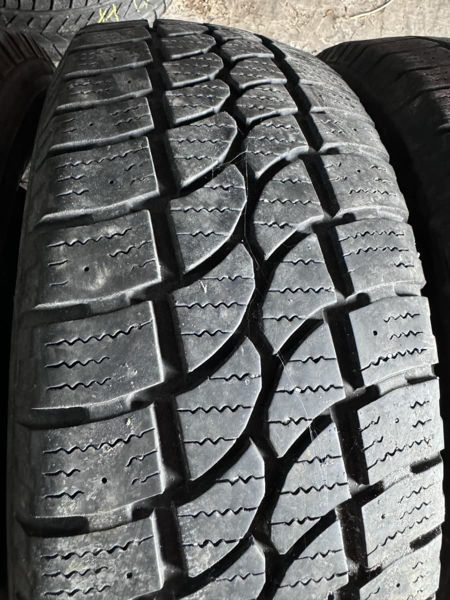 Вживані шини Riken Cargo Winter 225/65 R 16C