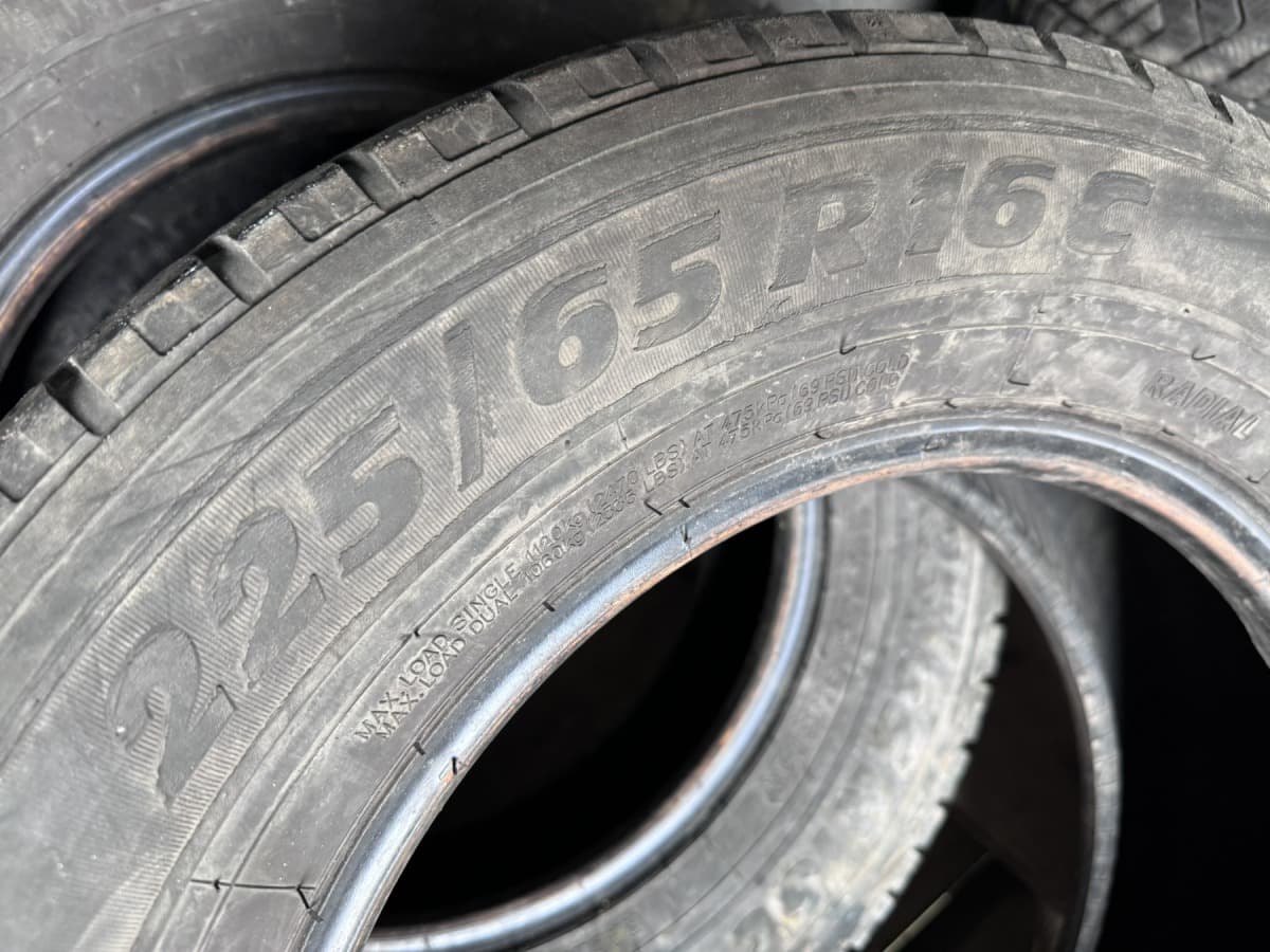 Вживані шини Riken Cargo Winter 225/65 R 16C