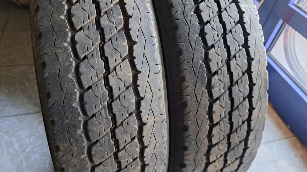Придбати вживані шини Bridgestone Duravis R630 195/75 R 16C