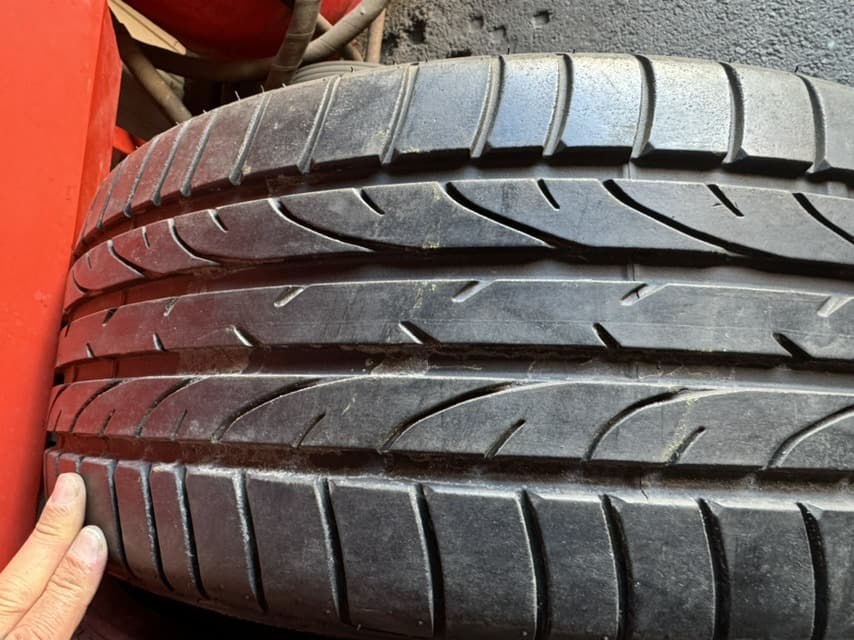 Вживані шини Bridgestone Potenza RL050 235/45 R 17