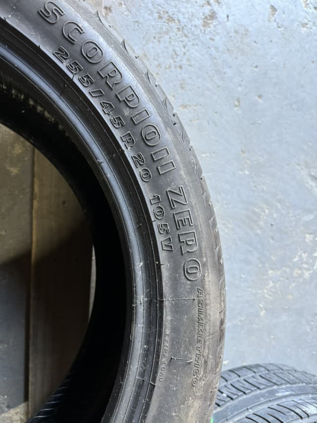 Вживані шини Pirelli Scorpion Zero 255/45 R 20