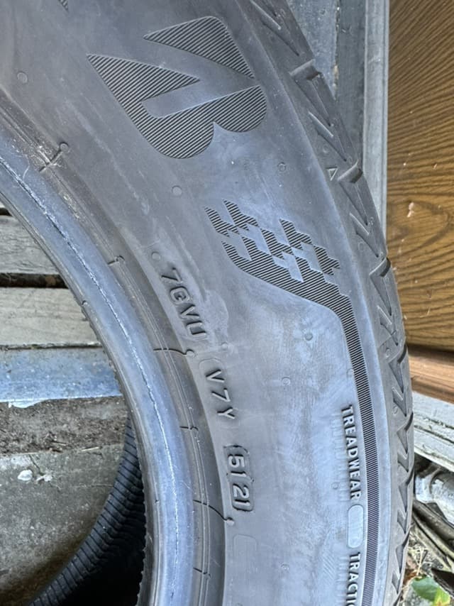 Вживані шини Bridgestone Turanza ECO 255/50 R 19