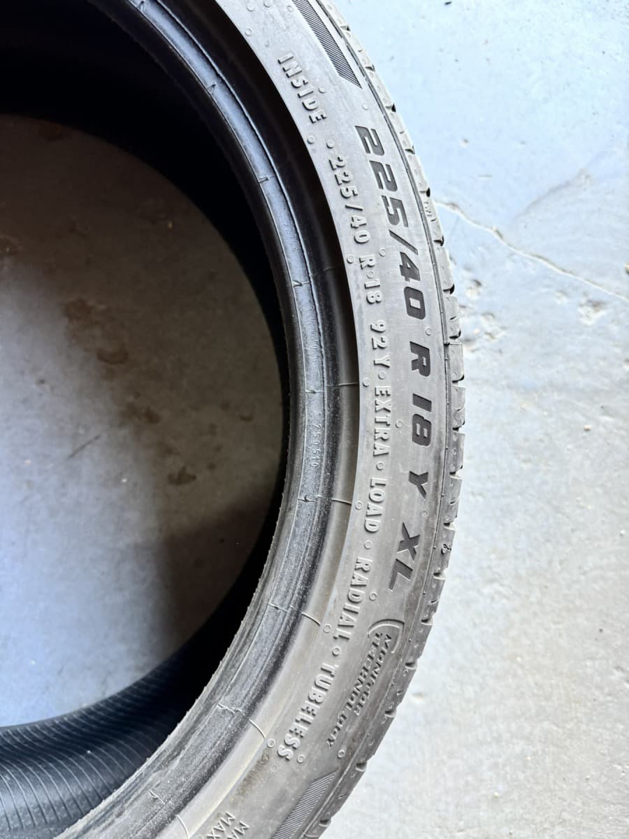 Вживані шини General Altimax One S 225/40 R 18