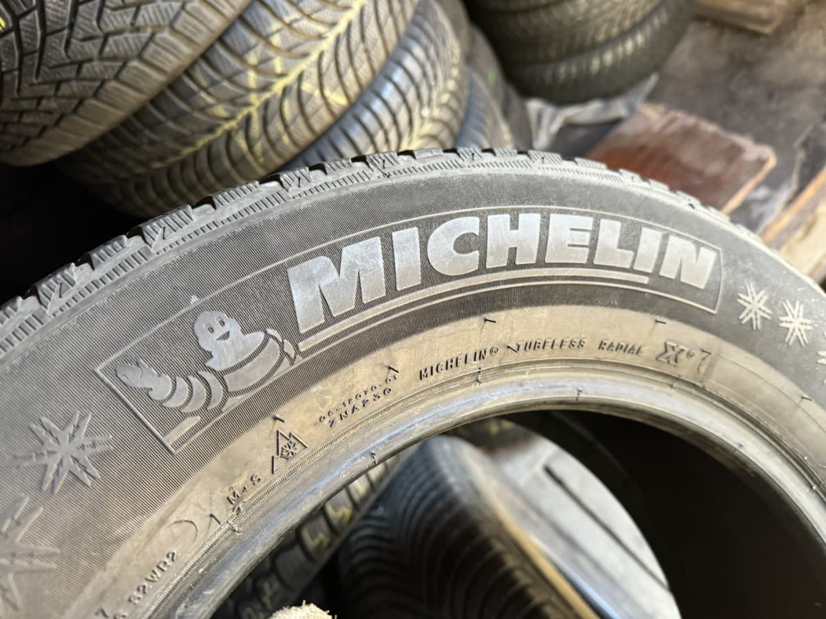 Вживані шини Michelin Alpin 5  215/65 R 16