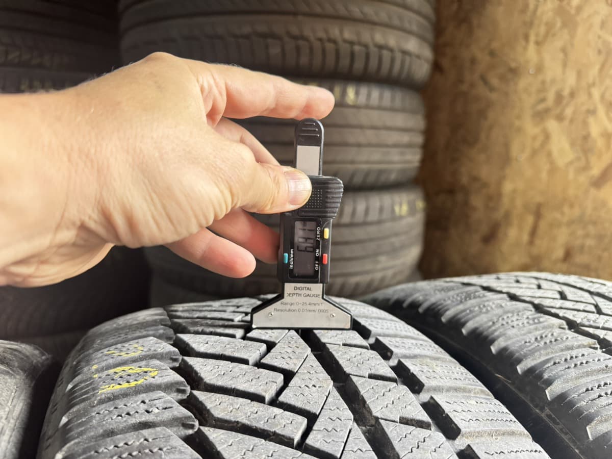Вживані шини Continental WinterContact TS850P 245/40 R 18