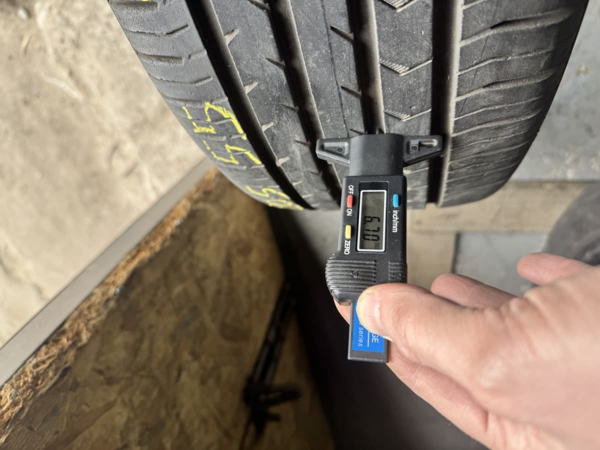 Вживані шини Hankook Winter i*cept evo2  255/35 R 19