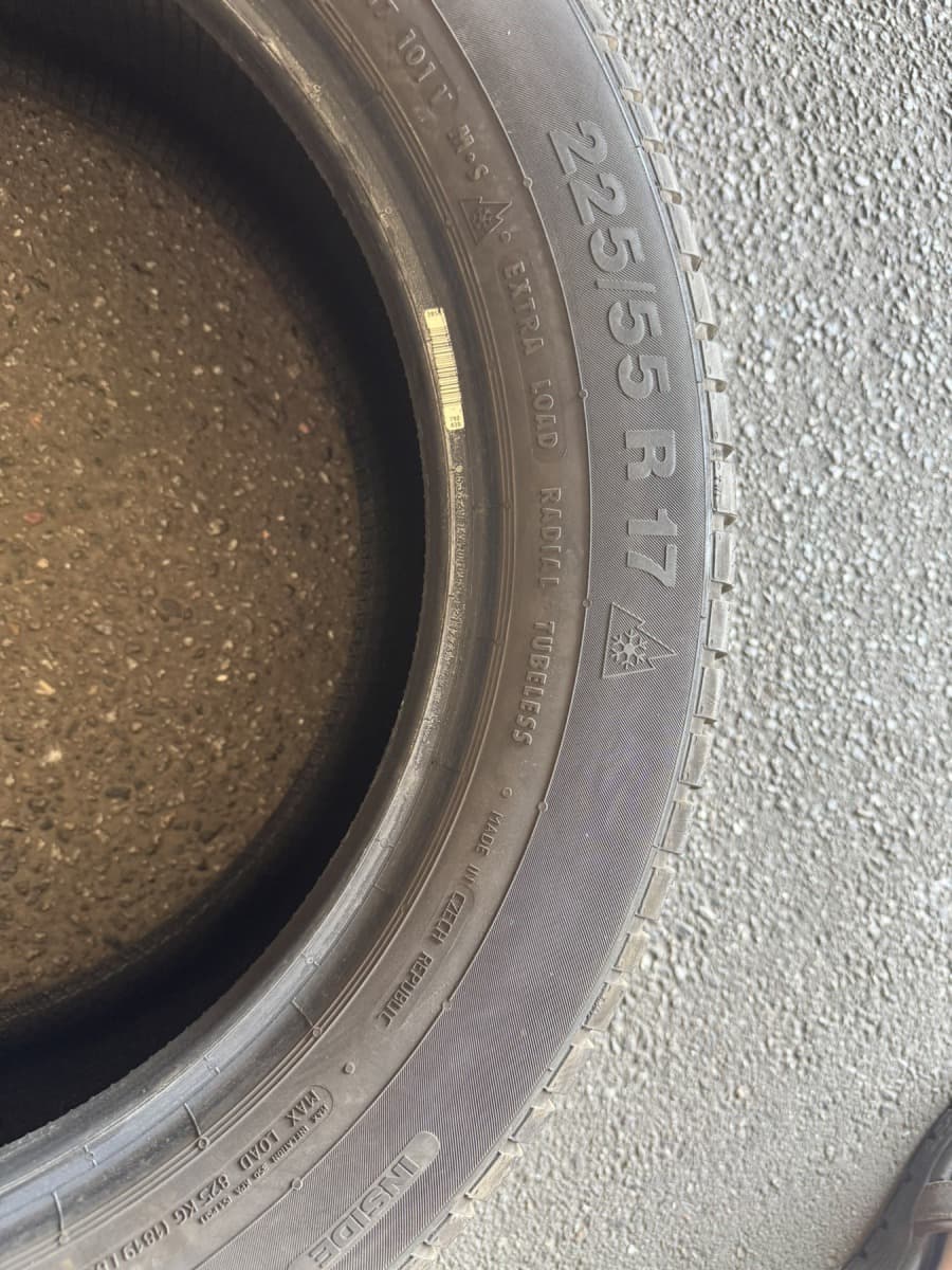 Вживані шини Continental ContiWinterContact TS 830P 225/55 R 17