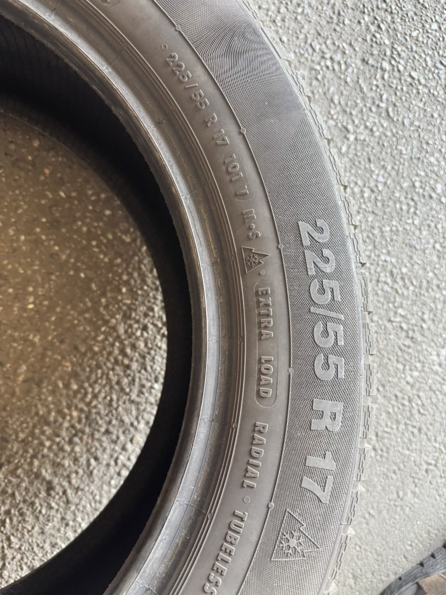 Вживані шини Continental ContiWinterContact TS 830P 225/55 R 17