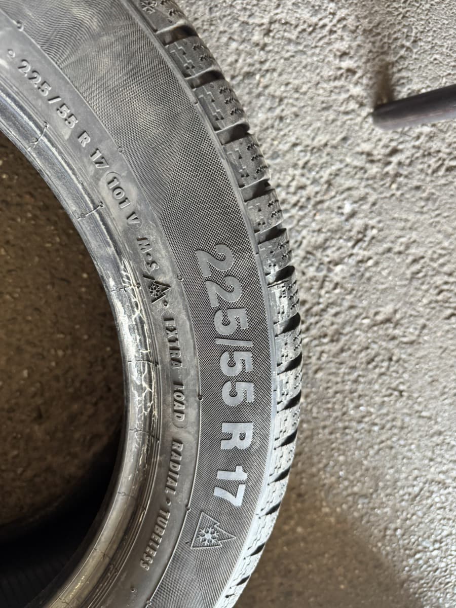 Вживані шини Continental ContiWinterContact TS 830P 225/55 R 17