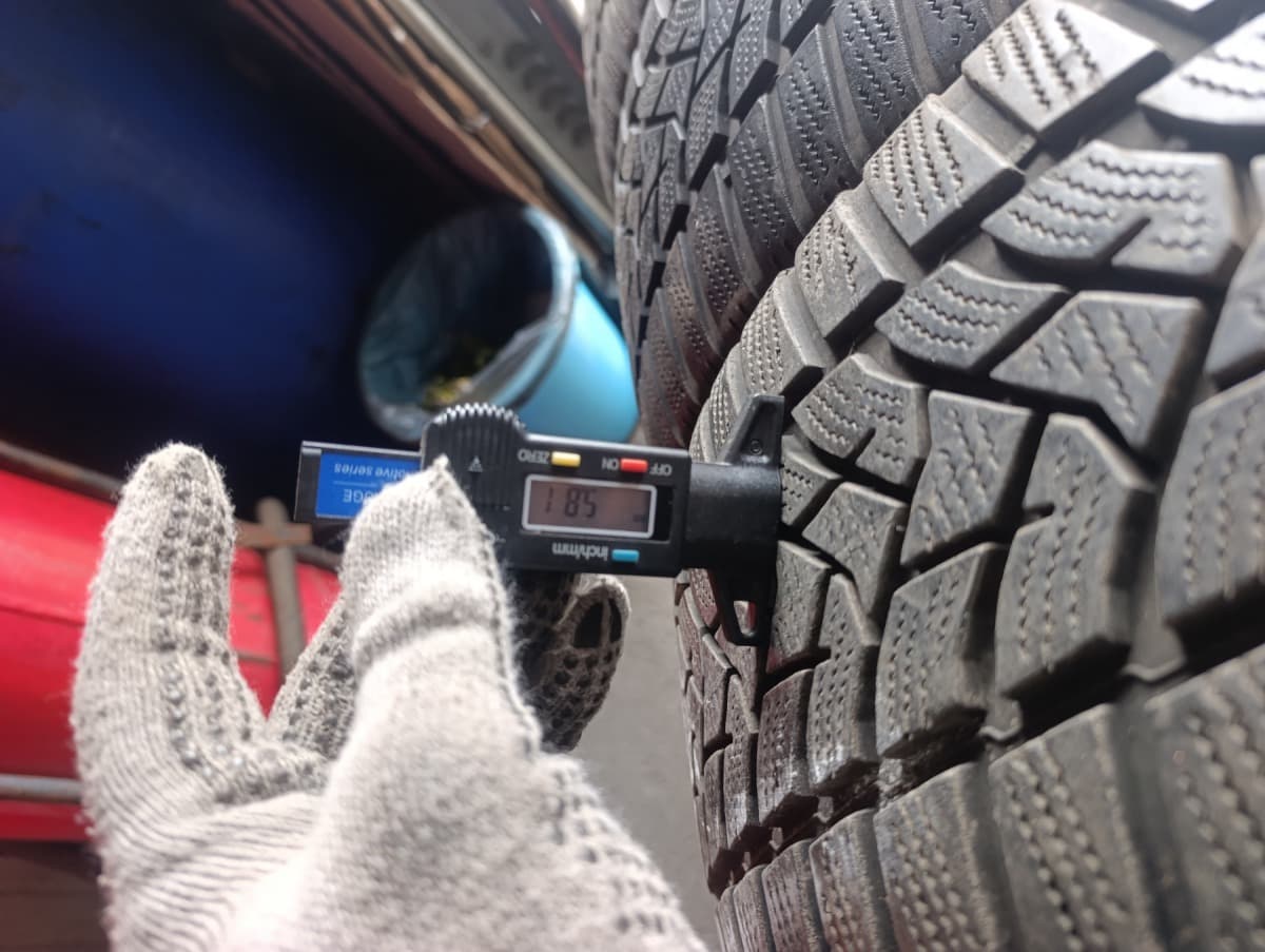 Вживані шини Dunlop Winter Sport 5   205/50 R 17