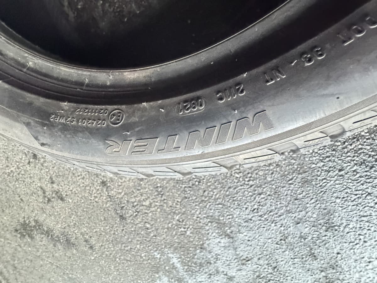 Вживані шини Pirelli Sottozero3  205/50 R 17