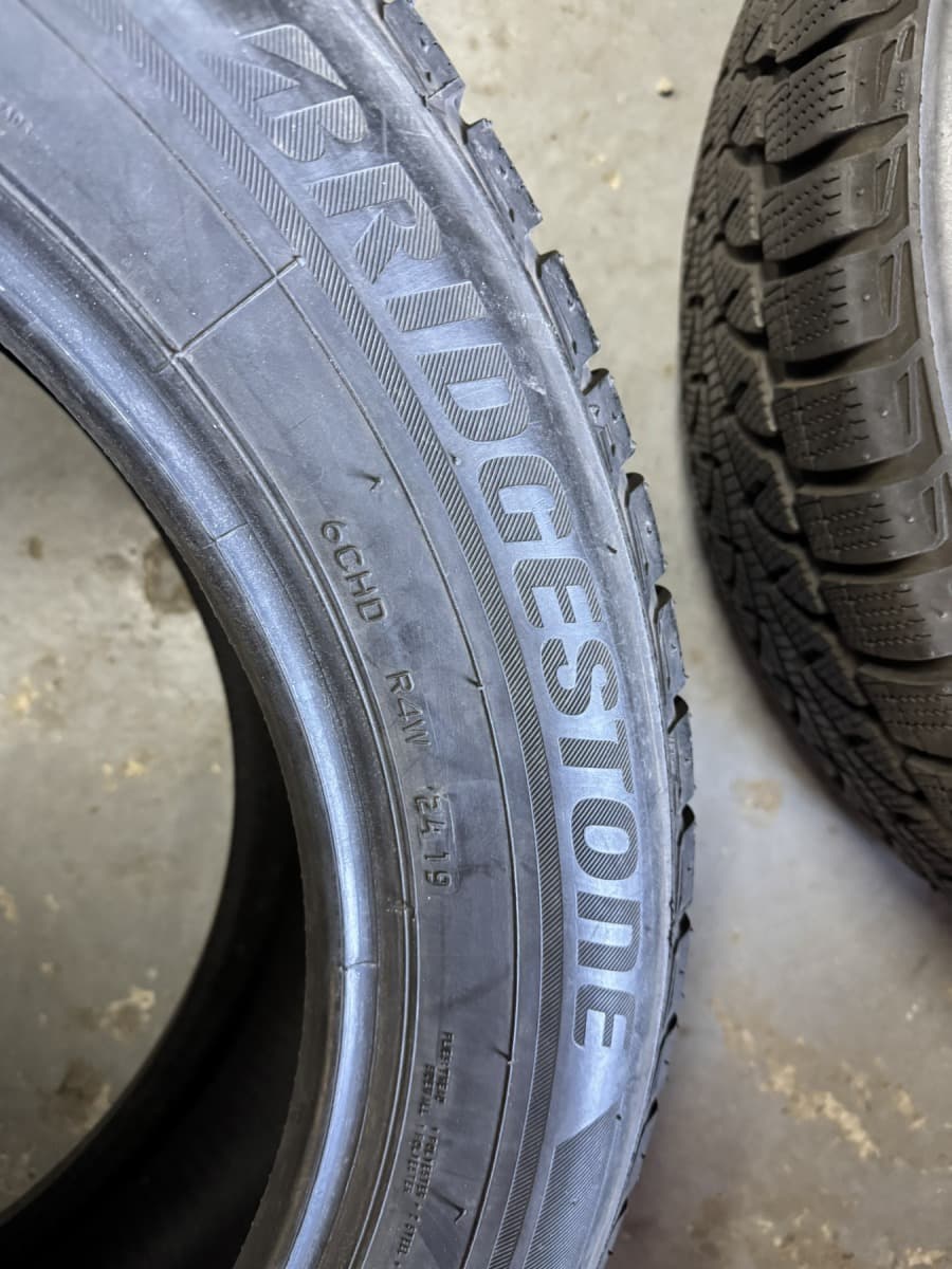 Вживані шини Bridgestone Blizzak LM80 Evo 225/60 R 18
