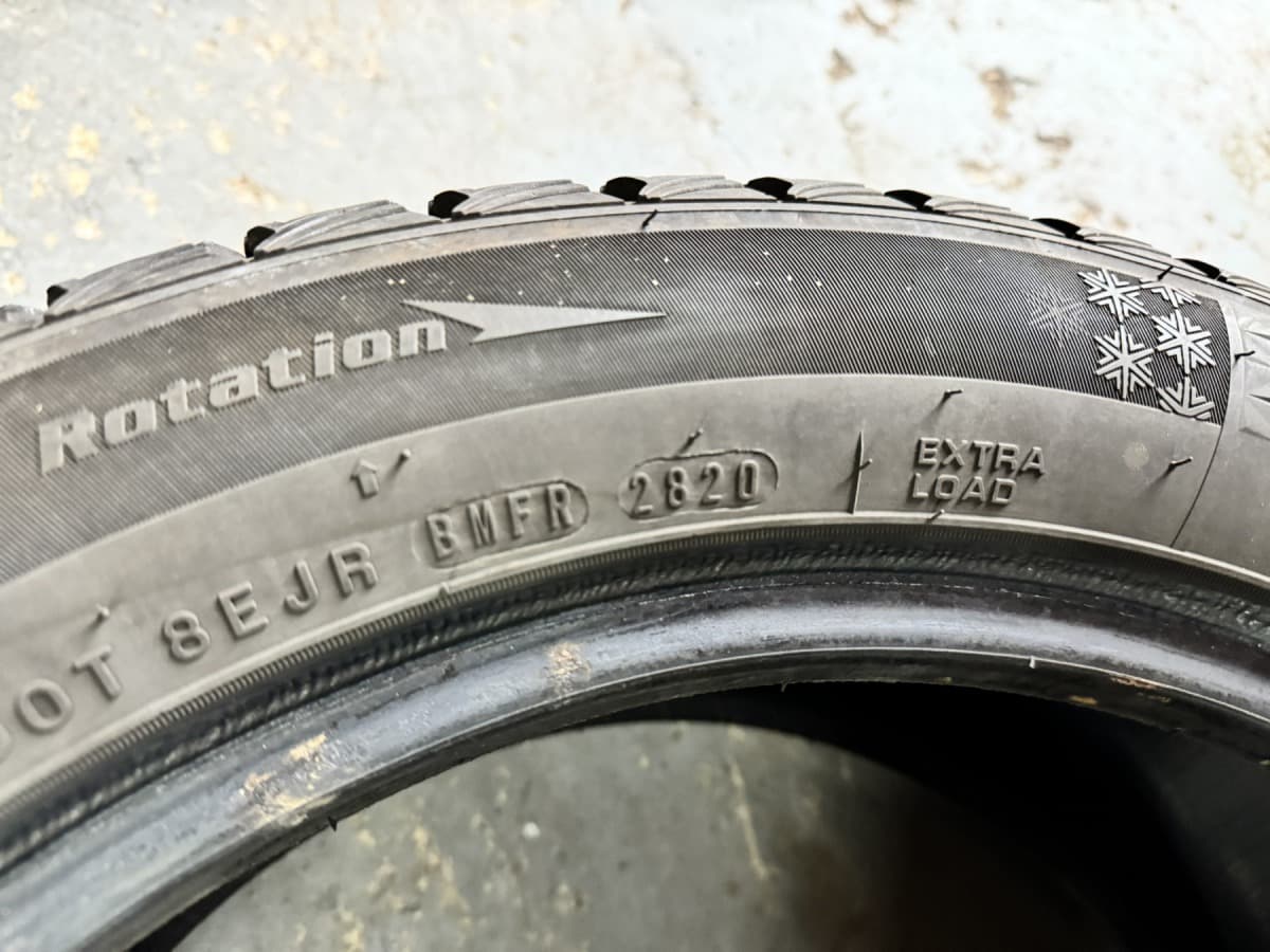 Вживані шини Roadstone Winguard Ice Plus 225/50 R 17
