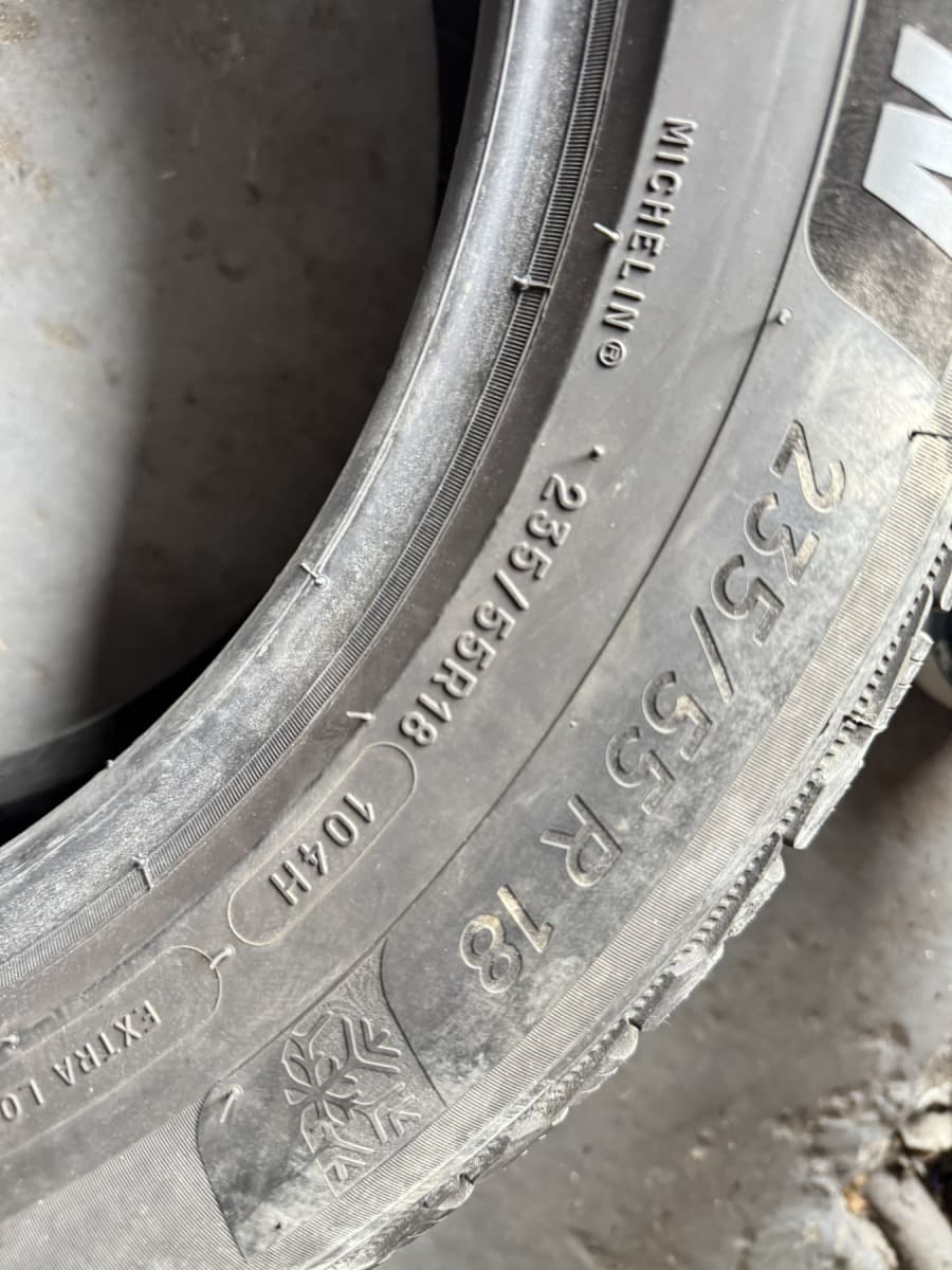 Вживані шини Michelin Pilot Alpin 5 SUV  235/55 R 18