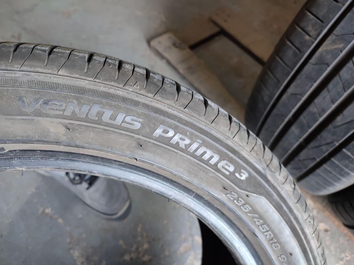 Вживані шини Hankook VentusPrime3  …  . 235/45 R 18
