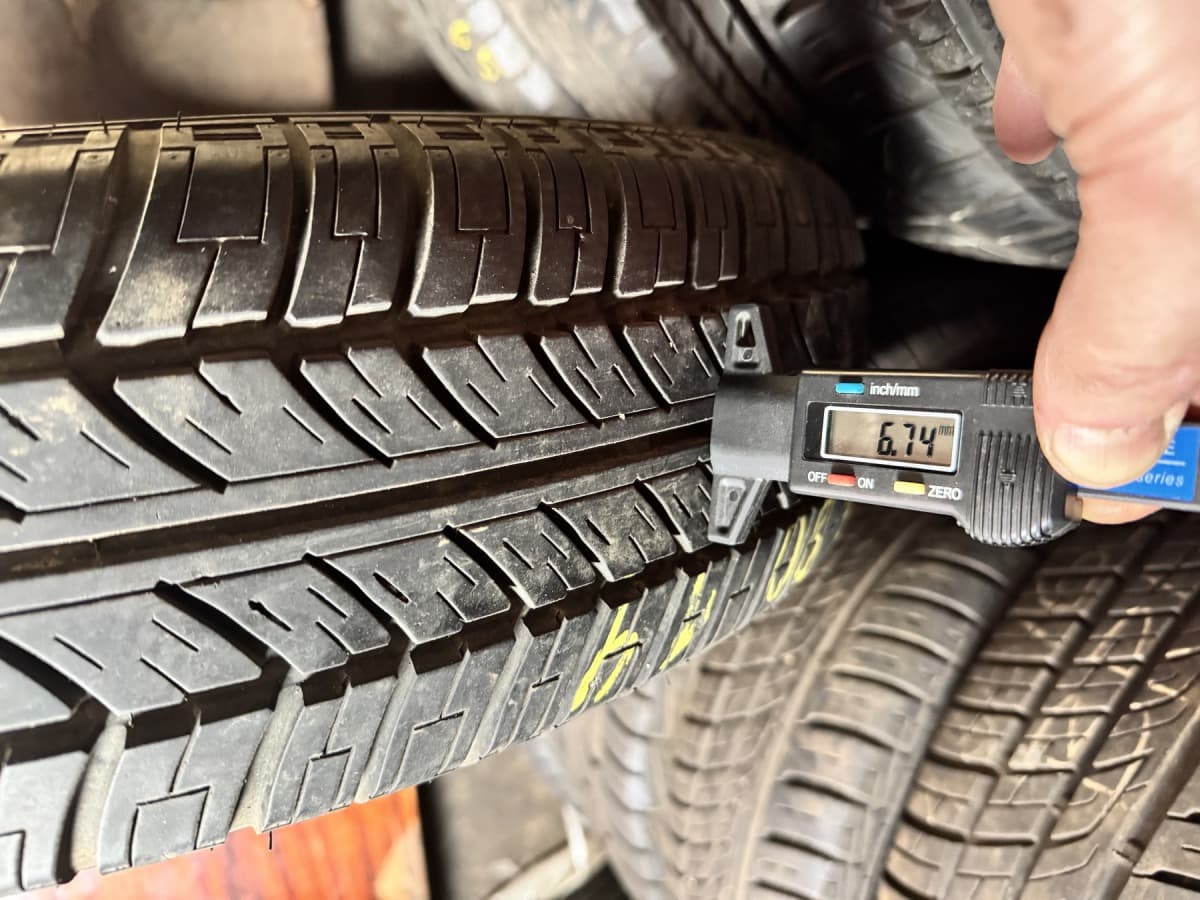Вживані шини Fulda Carat Assuro 205/70 R 14