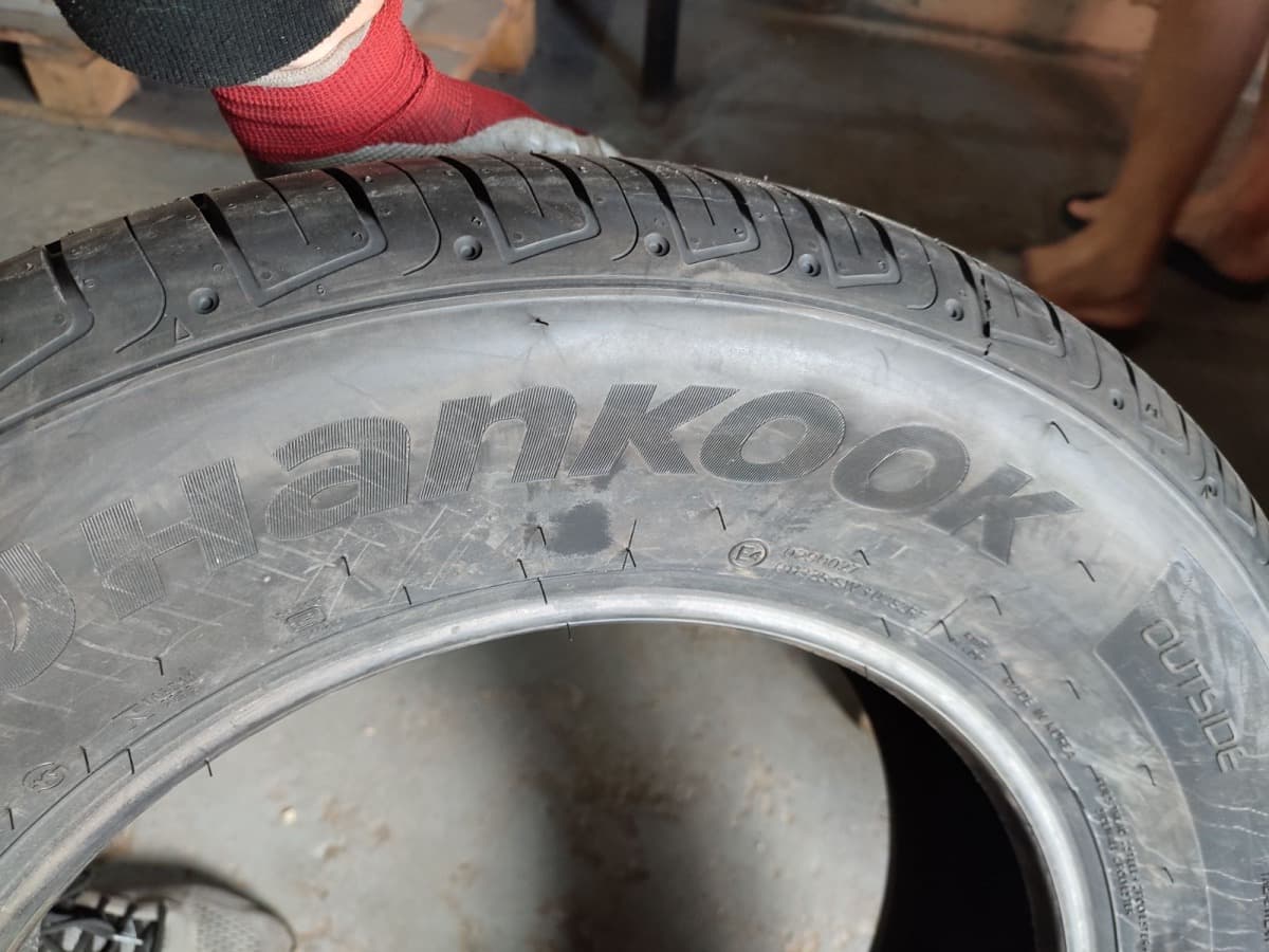 Вживані шини Hankook Ventus S1 SUV EVO 2    . 235/65 R 17