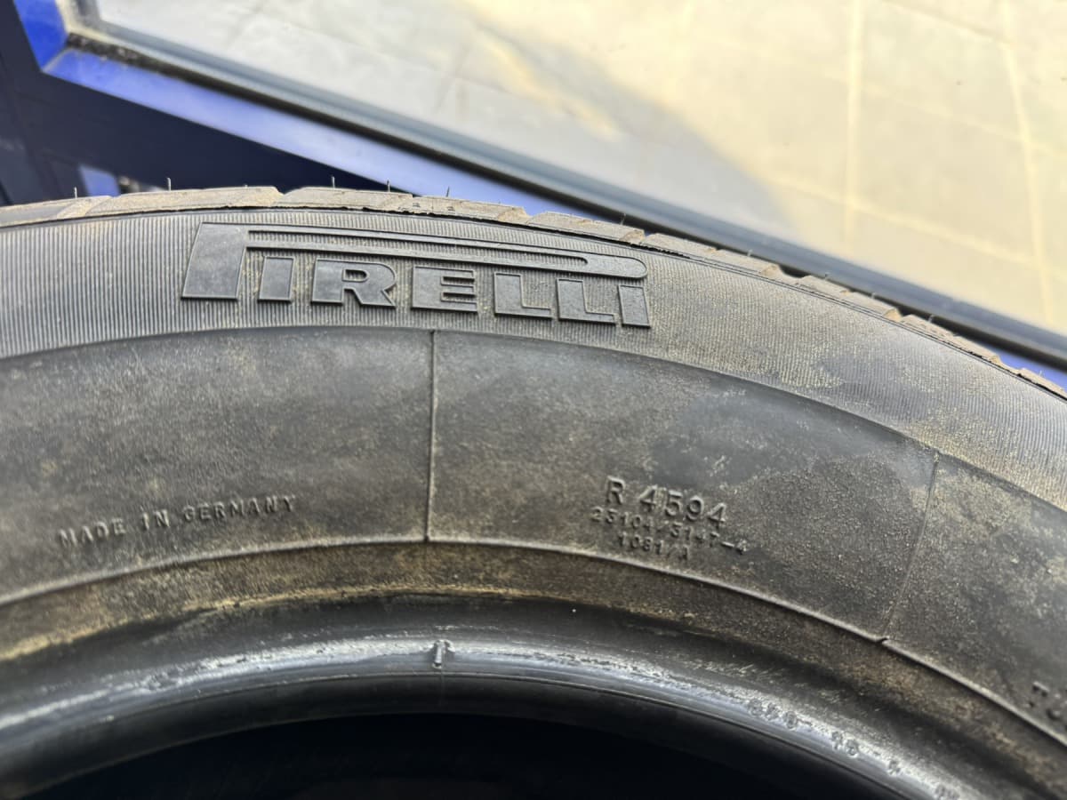 Вживані шини Pirelli P6000 205/65 R 15