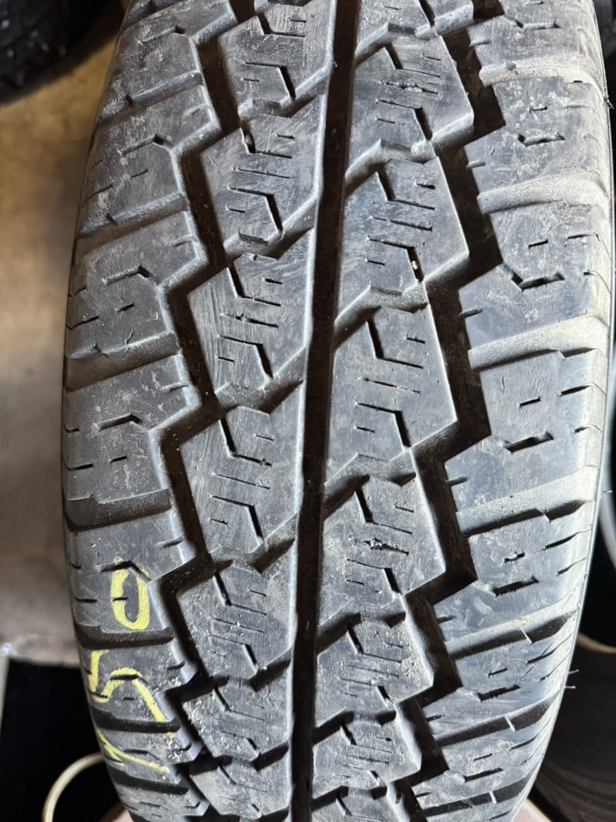Вживані шини Hankook Radial RA 10  195/70 R 15C