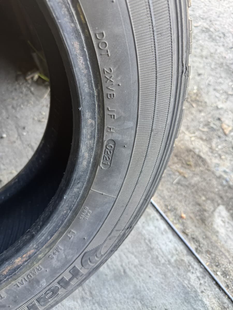 Вживані шини Hankook Radial RA 10  195/70 R 15C