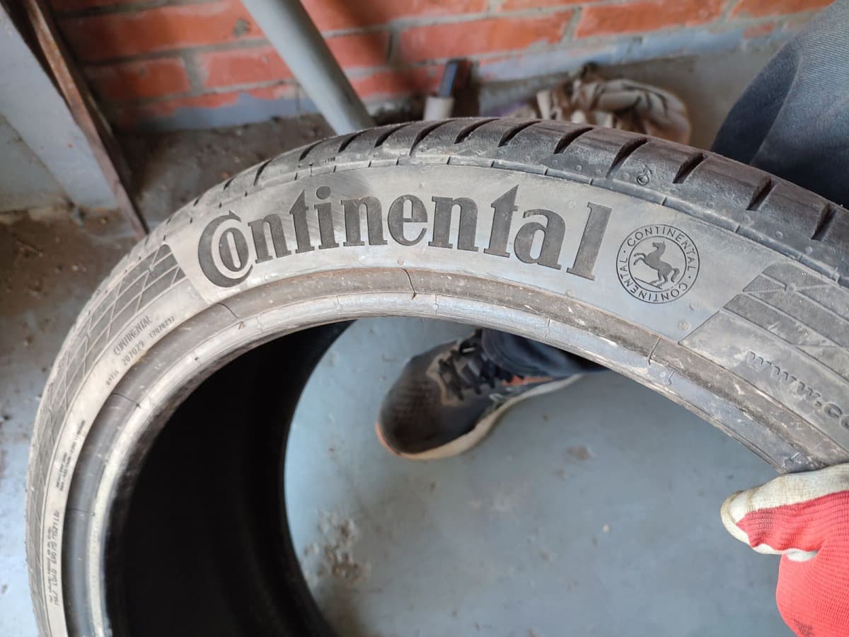 Вживані шини Continental Conti Sport Contact 5  245/40 R 20