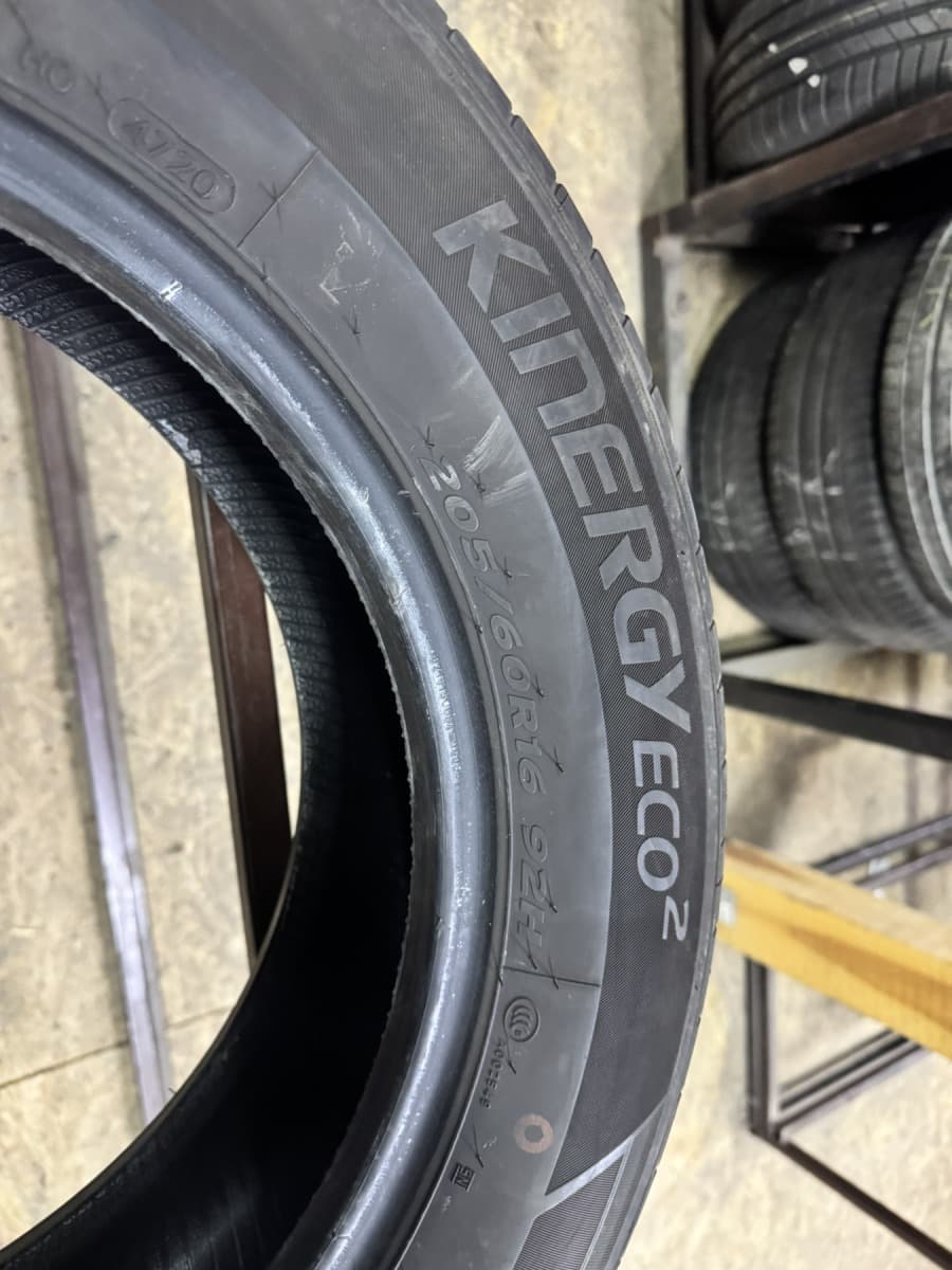 Вживані шини Hankook Kinergy ECO 2  . . 205/60 R 16