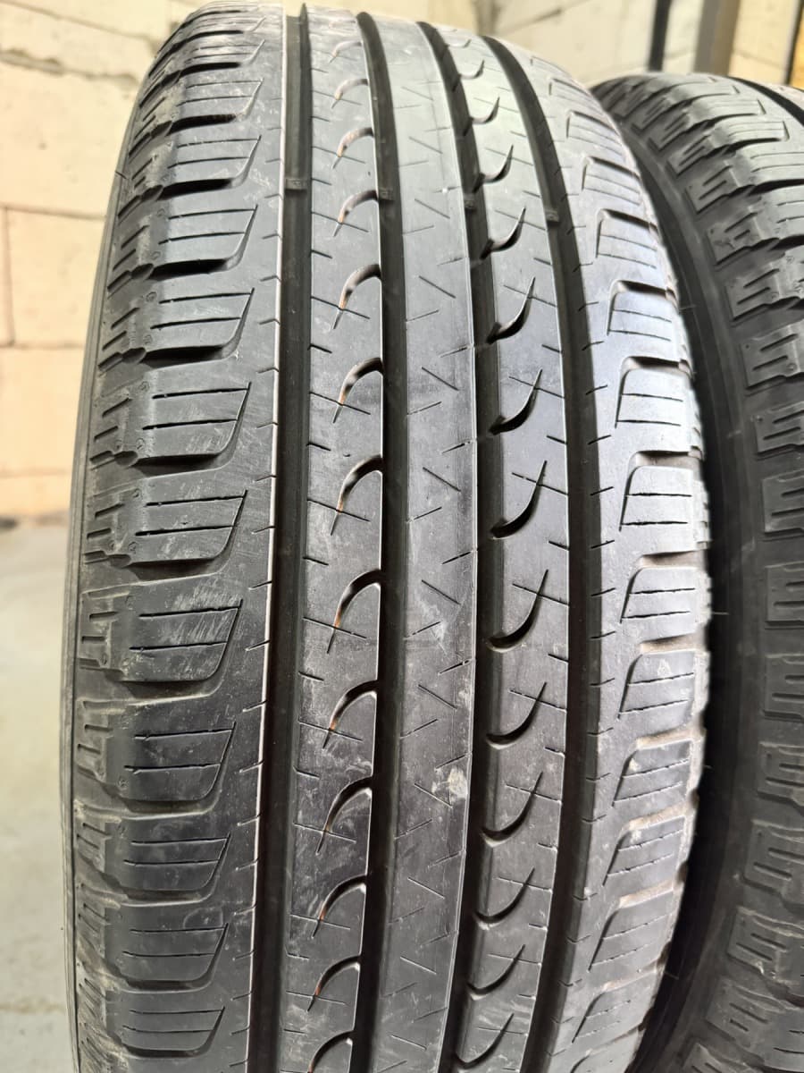 Вживані шини Good Year Efficient Grip 4*4 225/65 R 17