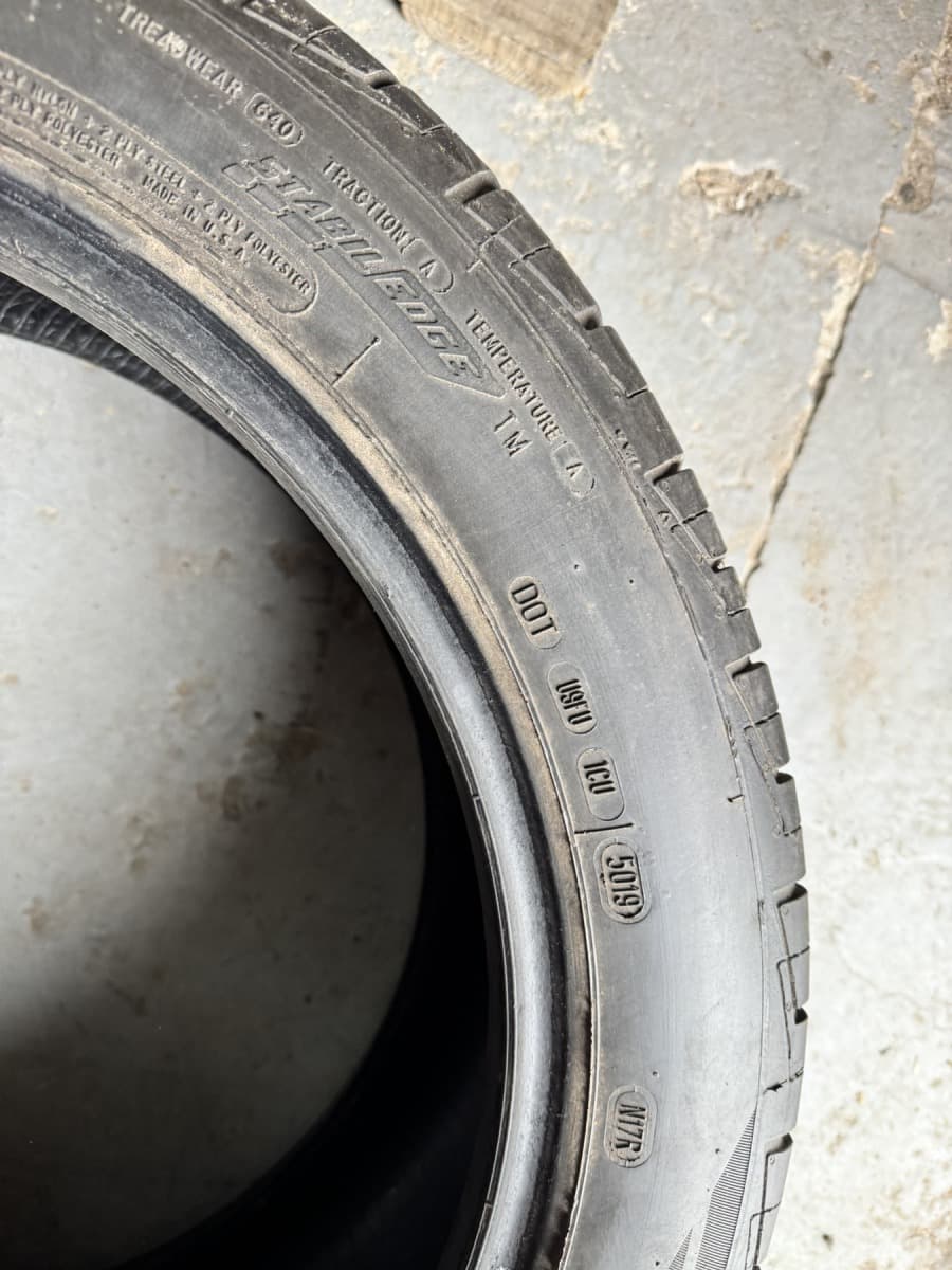 Вживані шини Cooper CSS Ultra Touring 235/45 R 18